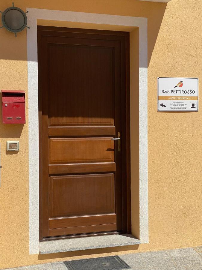 B&B Pettirosso San Teodoro  Exterior photo